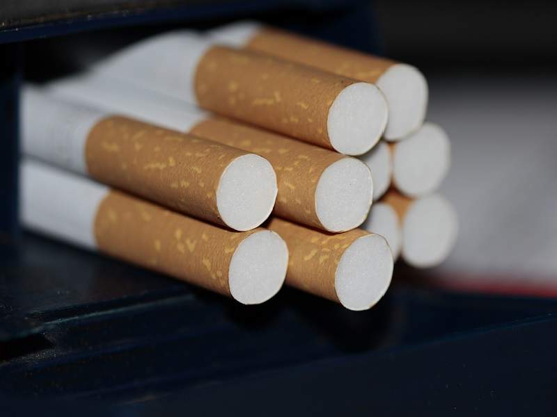 Study shows plain tobacco packaging fails to impact smokers
