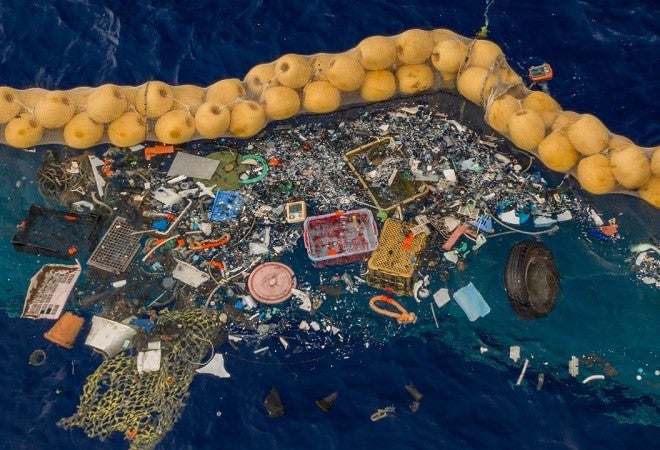 Floating device catches ocean plastic in the Pacific for first time