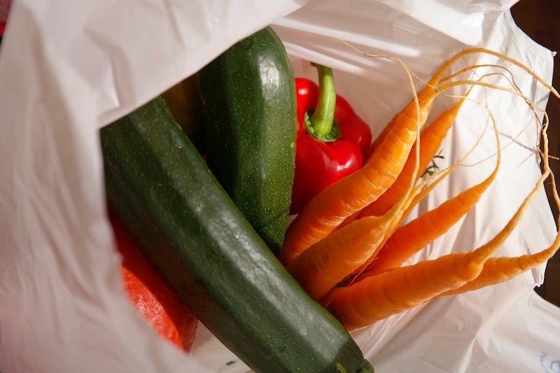 UK supermarket plastic rises to over 900,000 tonnes: NGO report
