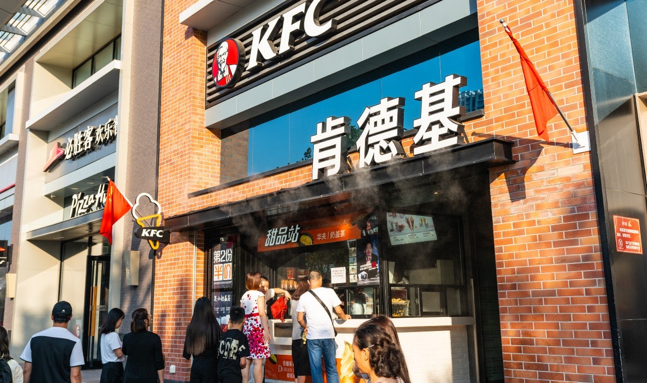 Yum China to rid its outlets of plastic packaging