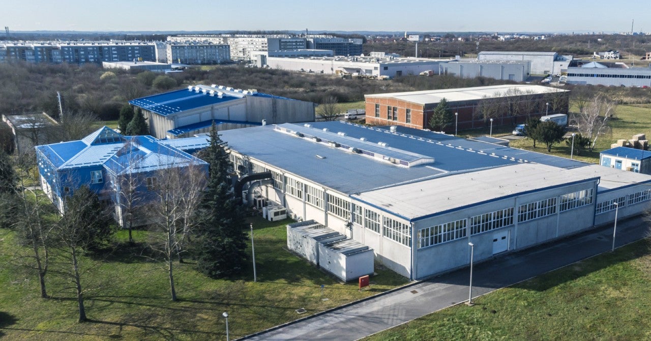 Nipro buys pharmaceutical packaging maker Piramida