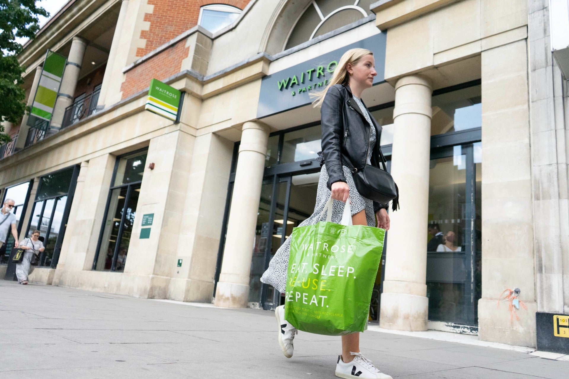 Waitrose to offer bag-free deliveries and in-store collections