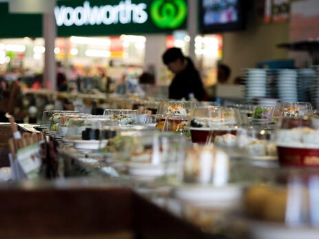 Woolworths removes single-use plastic picnicware from stores