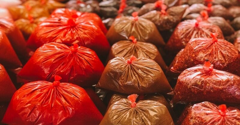 Oman to ban import of plastic bags from January 2023 - Vimarsana News