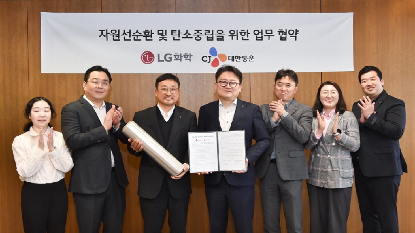 LG화학, CJ대한통운의 한국 재활용 이니셔티브 파트너