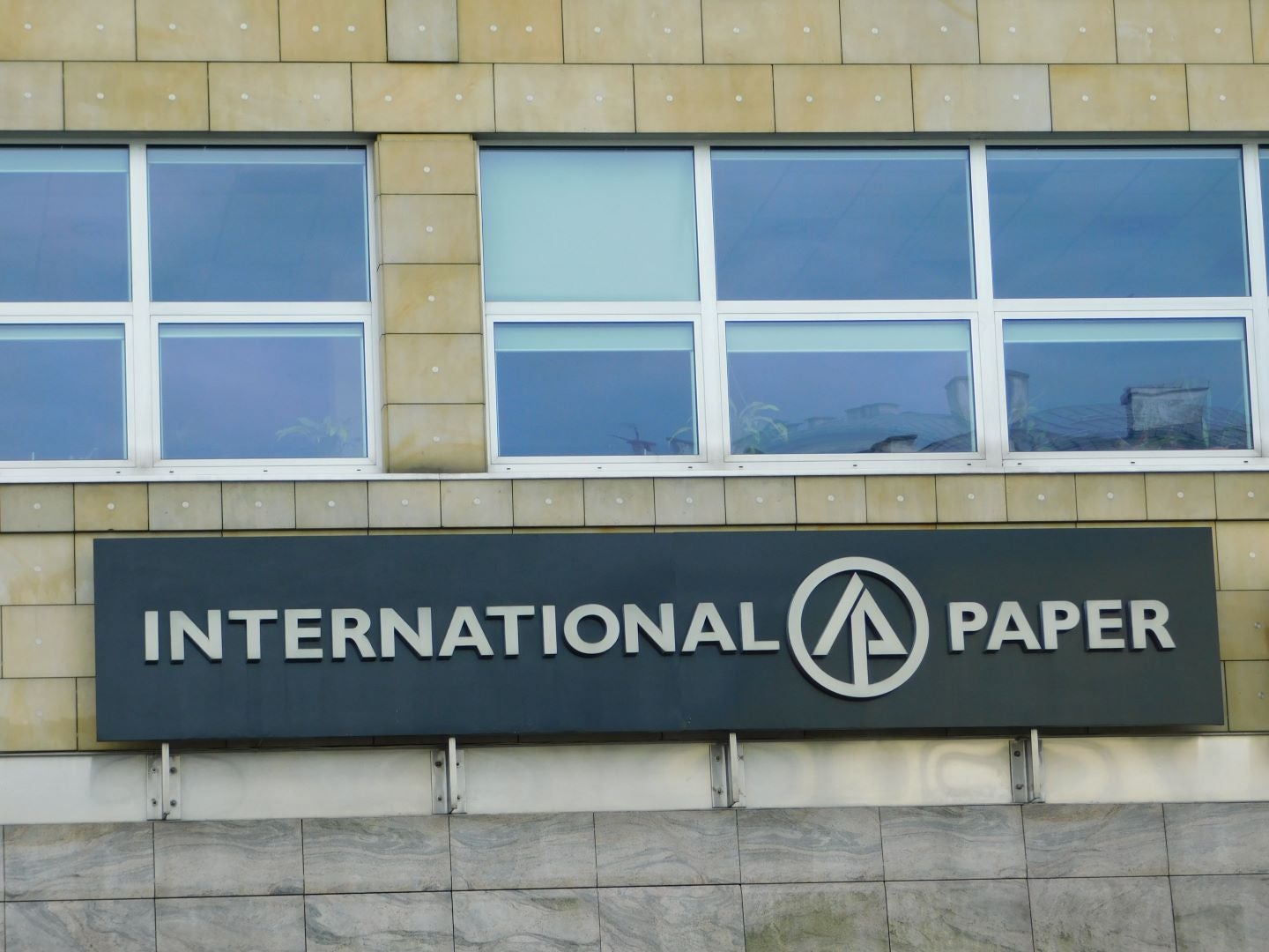 International Paper finalises European plant divestiture
