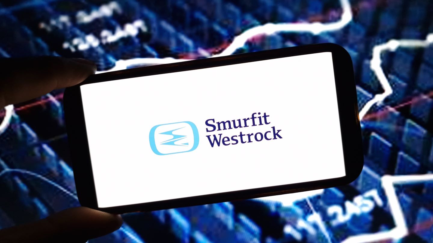 Smurfit Westrock profit falls 33.6% in Q4 2025