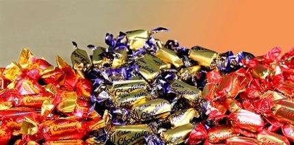 Sweets wrapped in PET twist film